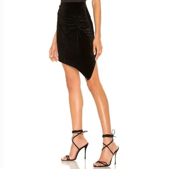 NWT H:ours Revolve Minna Asymmetrical Velvet Mini Skirt in Black - Picture 3 of 8